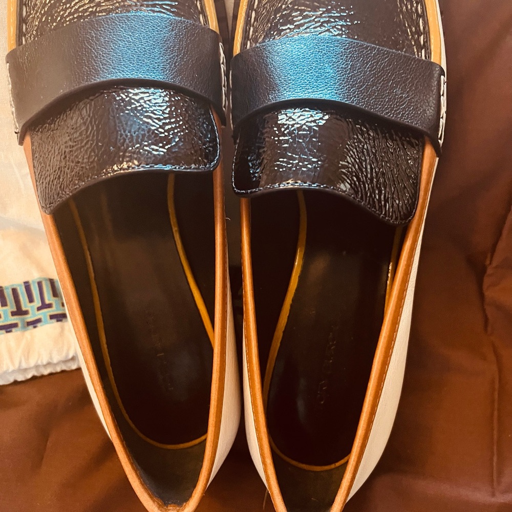 Tory Burch Woman’s Black Patent Loafers with Yellow and White Accents - Picture 5 of 10